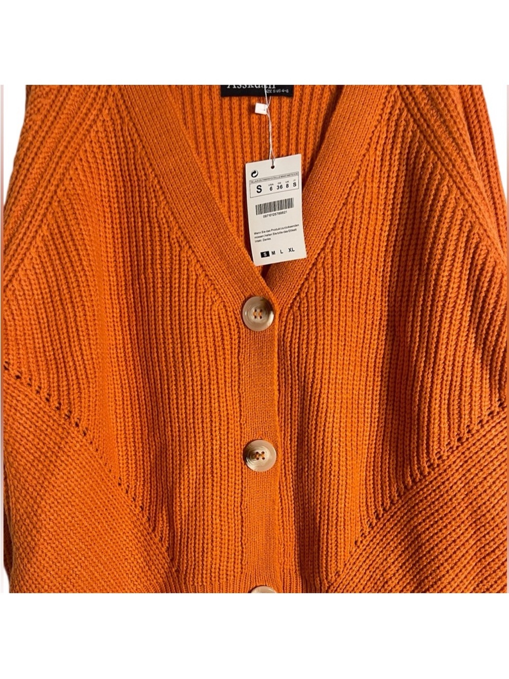 Asskdan Women's V-Neck Button
Down Knit Lantern Sleeves
Cardigan Size Small - Picture 3 of 11